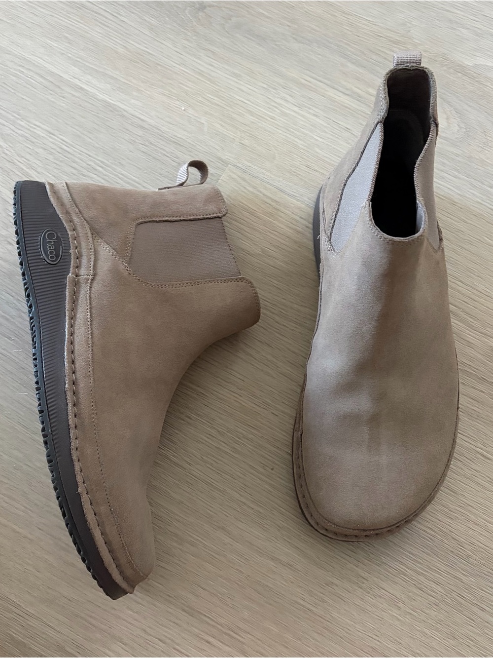 Chaco Paonia Chelsea Boots Gray Size 8 NEW